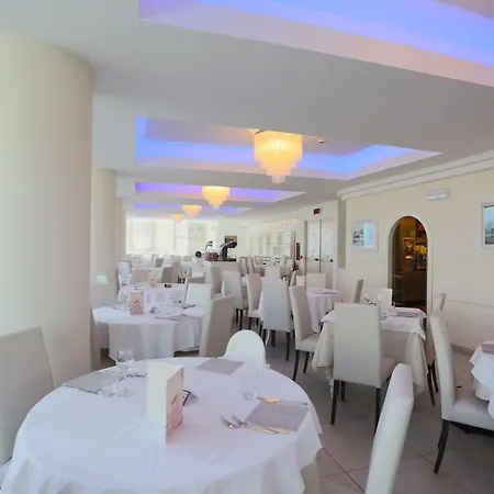 Hotel King - Azzurro Club