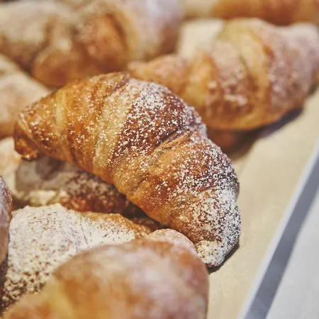 King - Azzurro Club ホテル