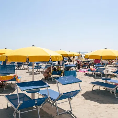 King - Azzurro Club ホテル ミラノ・マリッティマ