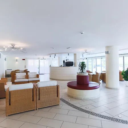 King Hotel 3*