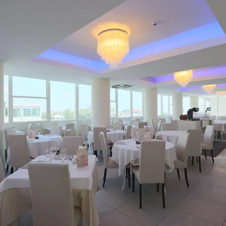 King - Azzurro Club 3*