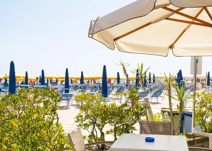 King - Azzurro Club Hotel