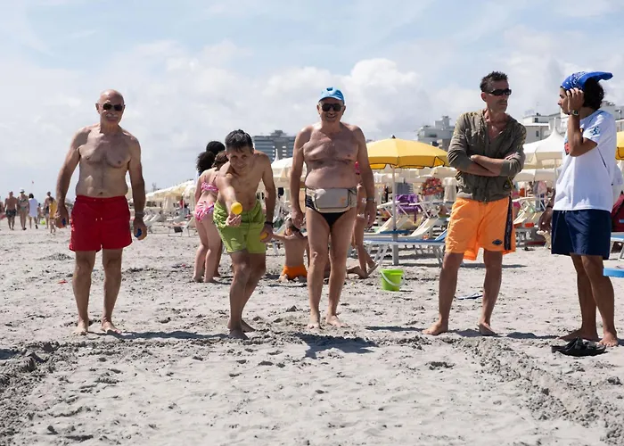 King - Azzurro Club Otel 3*