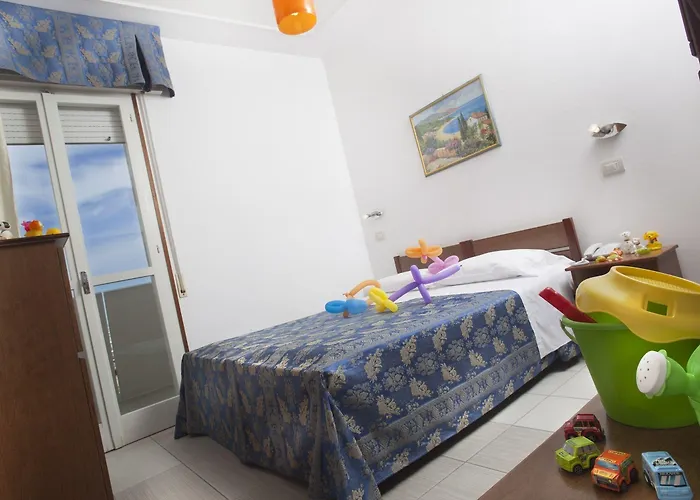 King - Azzurro Club Hotel