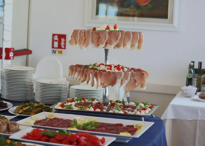 King - Azzurro Club Otel 3*